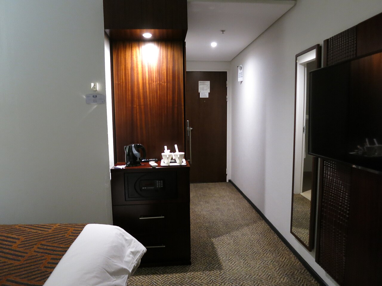 A standard hotel guest room — the application scene of guest control